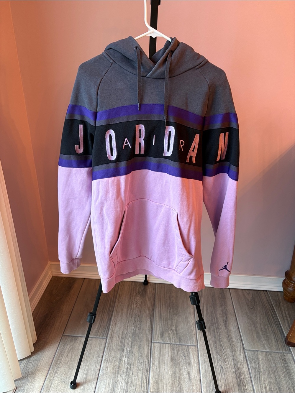 Jordan Men’s Colorblock Crewneck Hoodie - Gray, Black & Lavender - Picture 4 of 5